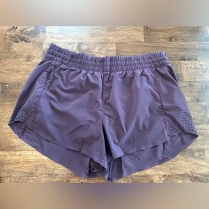 Women’s Athleta Hustle 3” Short Purple size Medium